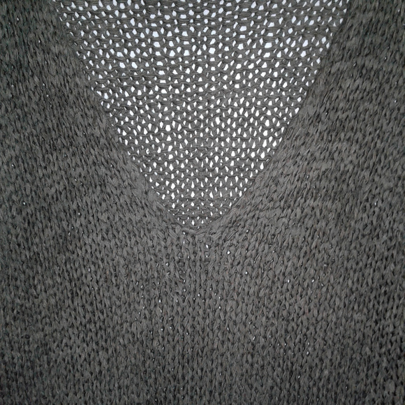 H&M Green Ribbon Knit V Neck Top - Picture 3 of 4